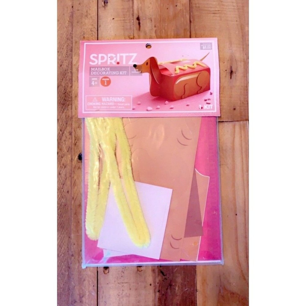 Spritz Valentine's Day Mailbox Decorating Kit